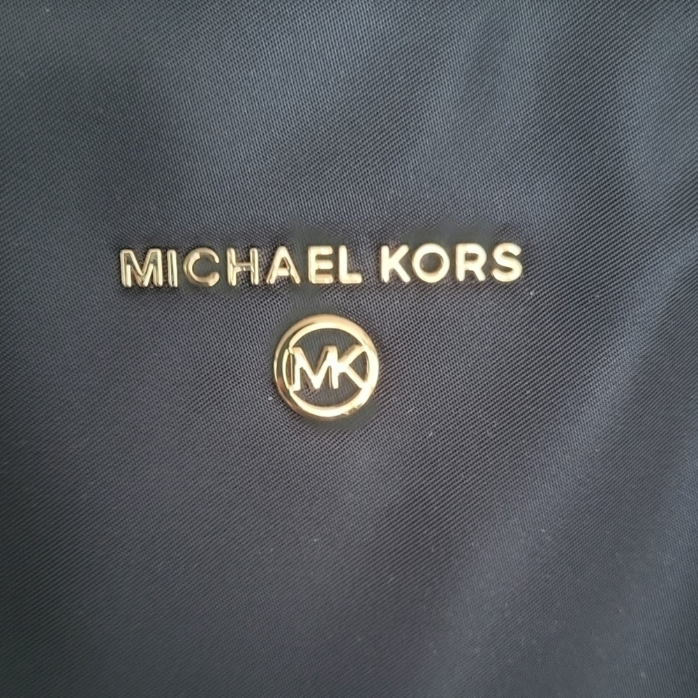 Michael Kors Eva Large Tote Bag - Picture 2 of 14